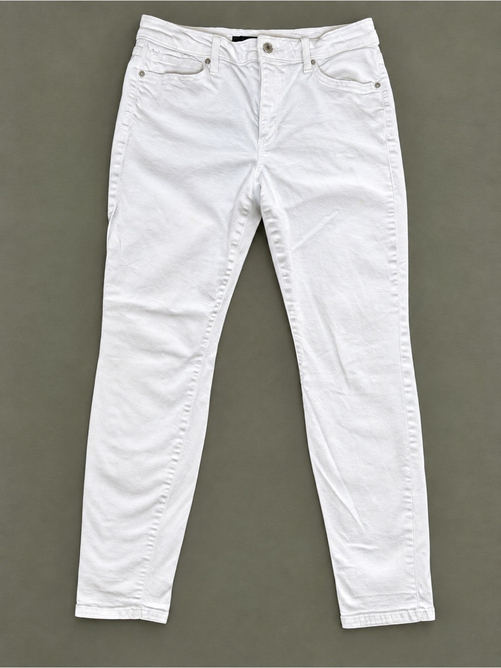 Joe's Jeans "Skinny Ankle" women’s white denim jeans (Size 30)